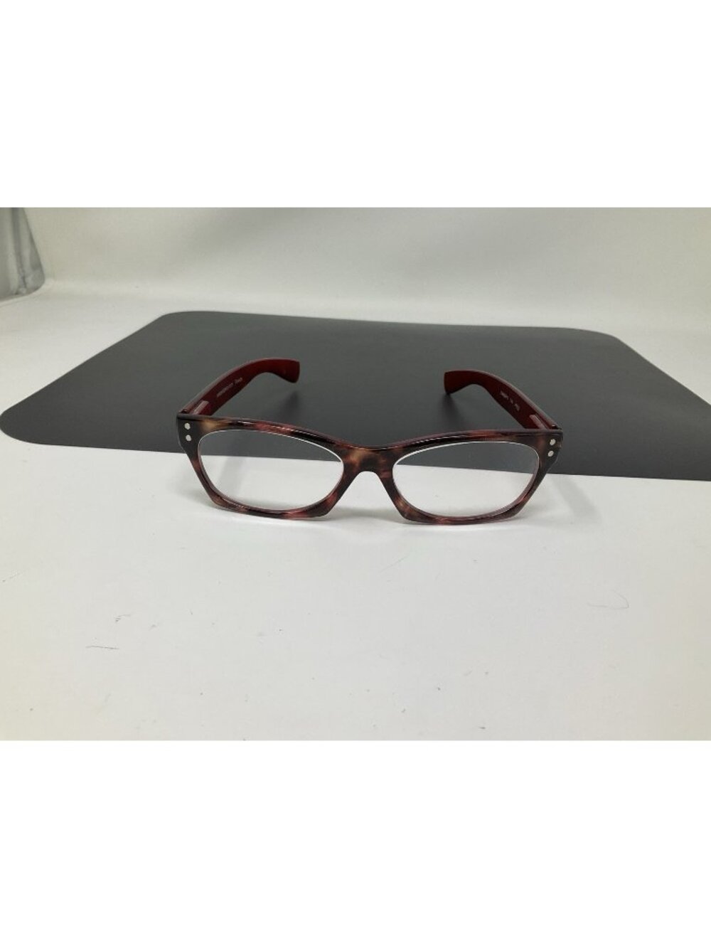 Peepers 744 Readers + Red & Tortoise Shell Reading Glasses